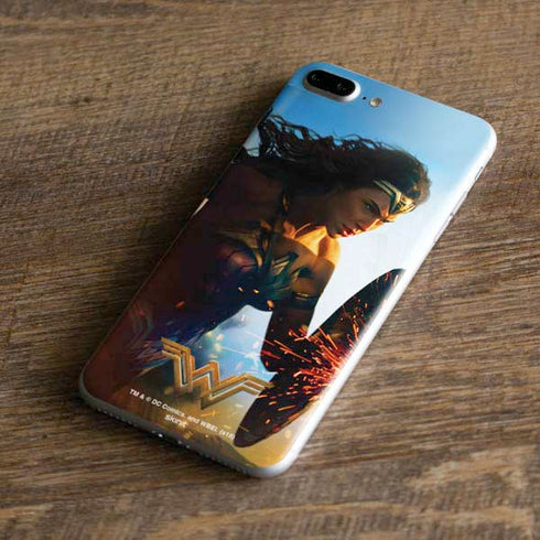 DC Comics Wonder Woman Action Pose Poster iPhone 8 Plus Skin